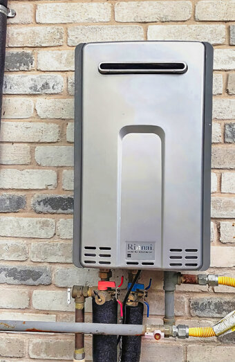 https://marmionhotwater.com.au/uploads/2025/06/instant-hot-water-systems-48570.jpg